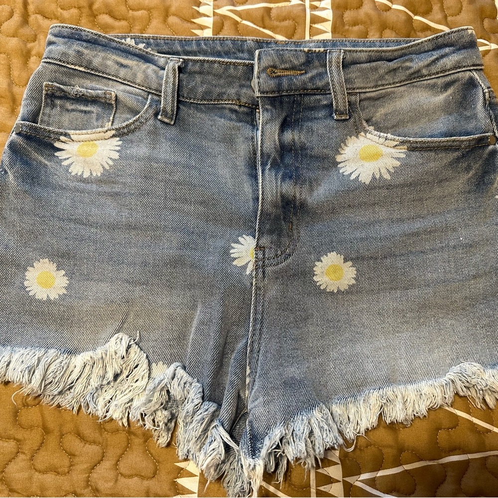 Women’s Jean Shorts Size 7